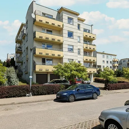 Przytulny Apartament Z Balkonem By Renters *