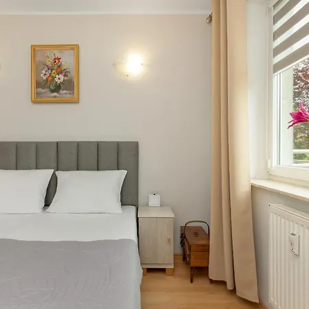Apartment Przytulny Apartament Z Balkonem By Renters *