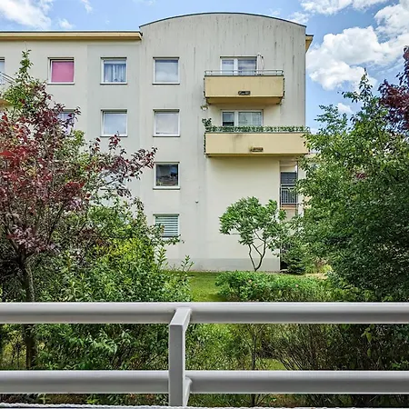 Przytulny Apartament Z Balkonem By Renters Daire *